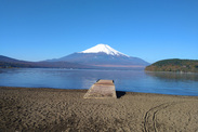 山中湖抜け富士山～桟橋自社施設